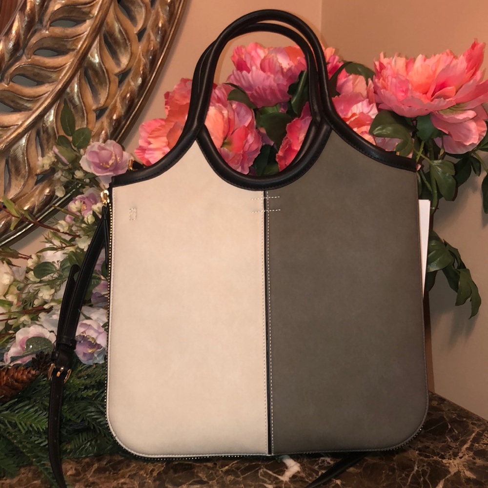 CALVIN KLEIN Gabrianna Slim Tote Bag
